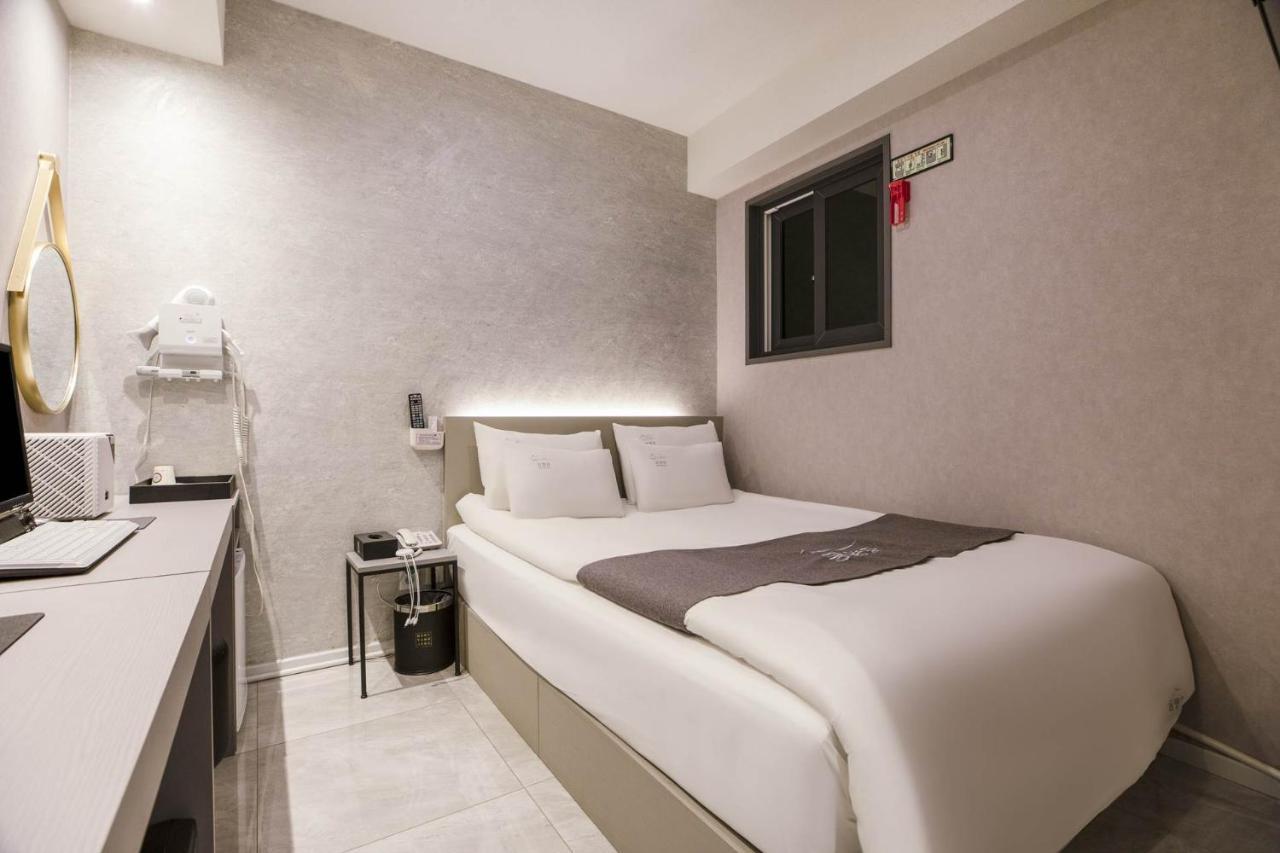 Hotel Dongyangjang Dongdaemun-Jongno ソウル特別市 エクステリア 写真