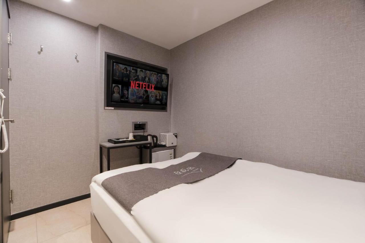 Hotel Dongyangjang Dongdaemun-Jongno ソウル特別市 エクステリア 写真